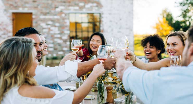 10-Trends-that-Are-Impacting-the-Wine-&-Spirits-Industry-600x400